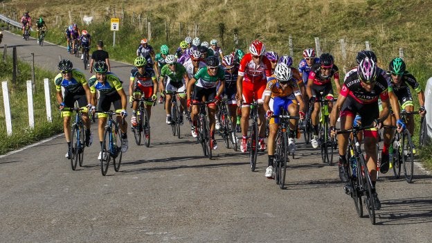 Los ciclistas de la Vuelta 2017 no tendrán que ascender esta vez El Churi, como en otras ediciones.