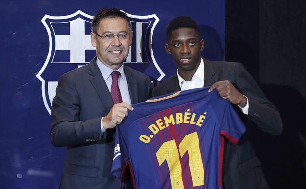 Josep Maria Bartomeu, durante la presentación de Dembélé.
