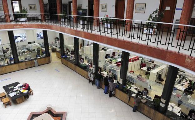 Oficinas en el interior del Ayuntamiento de Santander