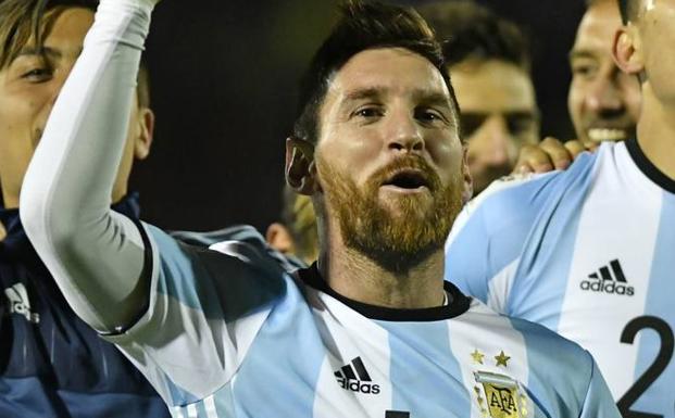 Messi celebra el pase al Mundial de rusica. /Afp