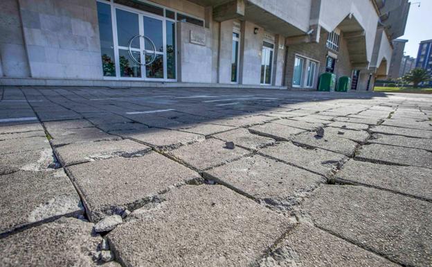 El próximo trabajo, pendiente de licitar, es la reparación del pavimento de la zona perimetral.