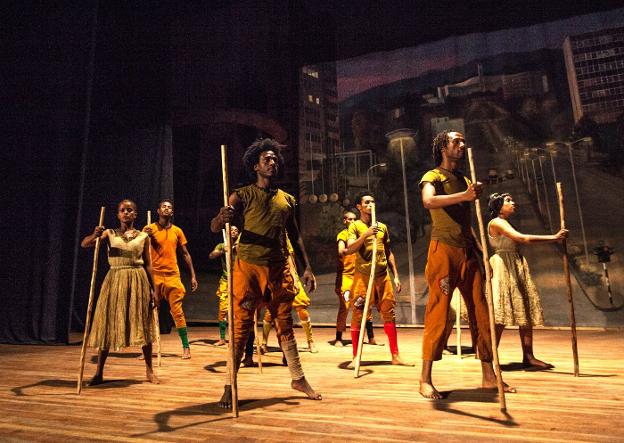 Destino Dance Company en una actuación en Addis Abeba. :/A. Baschieri