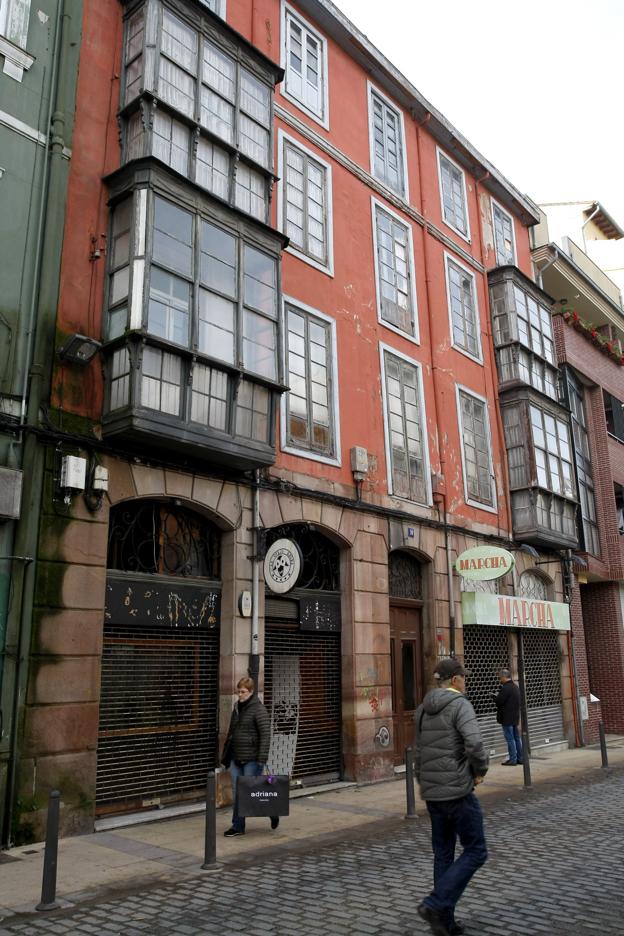 El edificio, construido en 1881, sufre graves problemas estructurales./Luis Palomeque