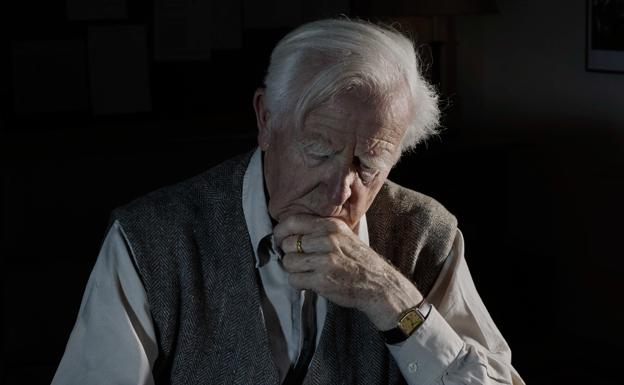 El escritor inglés John le Carré, en una imagen de 2016./Nadav Kander