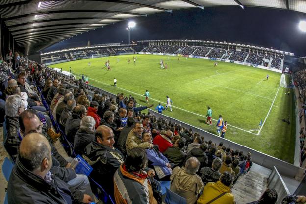La afición gimnástica abarrota las gradas de El Malécon. :/Luis Palomeque