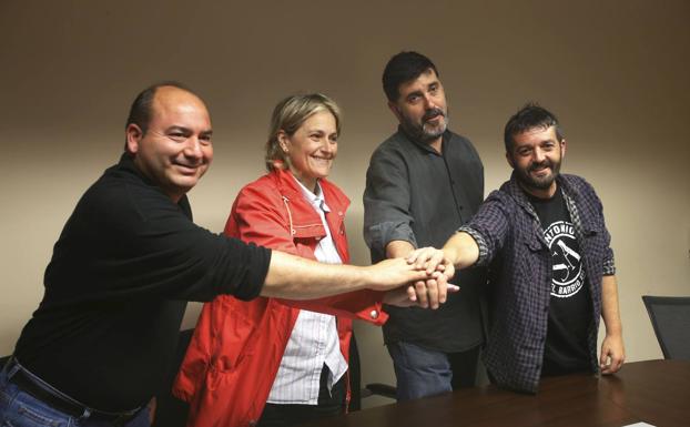 Imagen de archivo tras el acuerdo poselectoral entre PSOE, PRC e IU/Sane