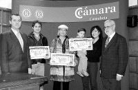 Entrega de los cheques 'centris' a los ganadores