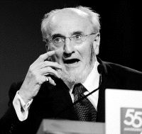Álvaro Pombo, expresivo en su alocución tras recibir el Planeta./