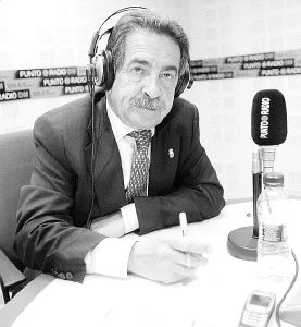 Miguel Ángel Revilla es tertuliano en Punto Radio. / DM/