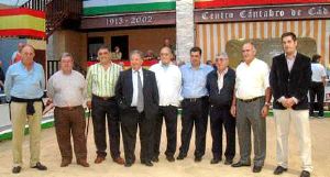Diferentes entidades se sumaron al homenaje a Eladio Gutiérrez. / MARCELINO/