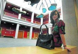 María Elena Riaño, nueva directora desde ayer del Aula de Música de la UC. / CELEDONIO/