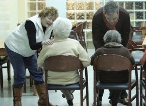 El envejecimiento de la población española aviva la presencia de la enfermedad de Alzheimer. ::
DM/