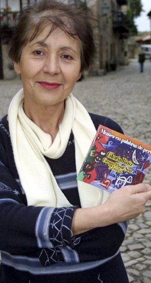 Gloria Ruiz. ::
PALOMEQUE/