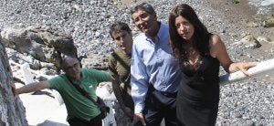 De izquierda a derecha, Juanchu Bazán, Eduardo Amor, Ángel Díaz-Munio y Patricia Camino, los cuatro futuros ediles por CastroVerde. ::
E. RUIZ/