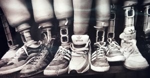La exposición 'Vidas minadas' lleva varios años de itinerancia por el mundo promovida por varias ONG's, como Intermón, Manos Unidas y Médicos sin Fronteras. Foto: Gervazio Sánchez/