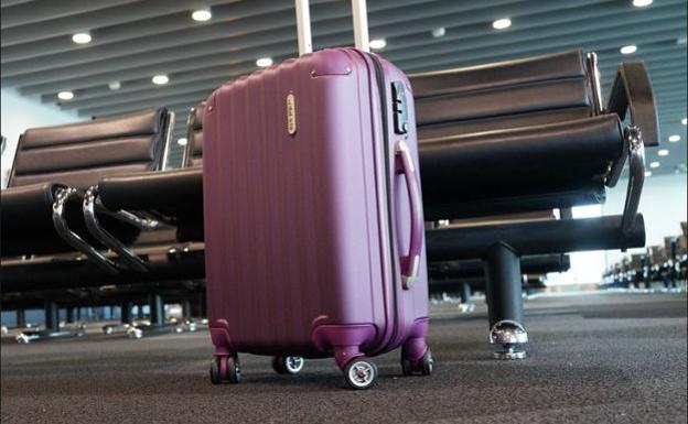 El 'truco' para no pagar el equipaje de mano en Ryanair | El Diario Montañes